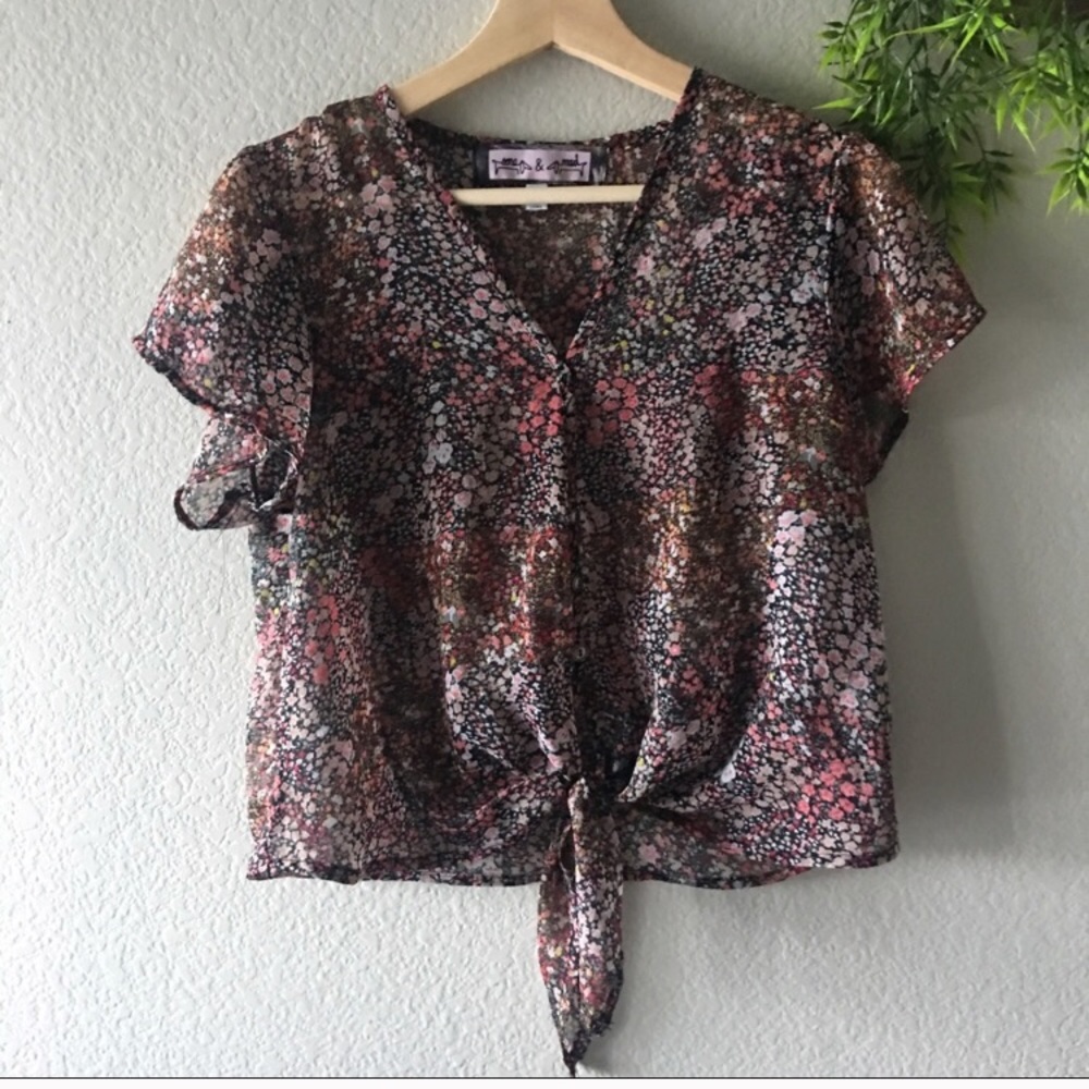 Oona & Maud floral tied crop top